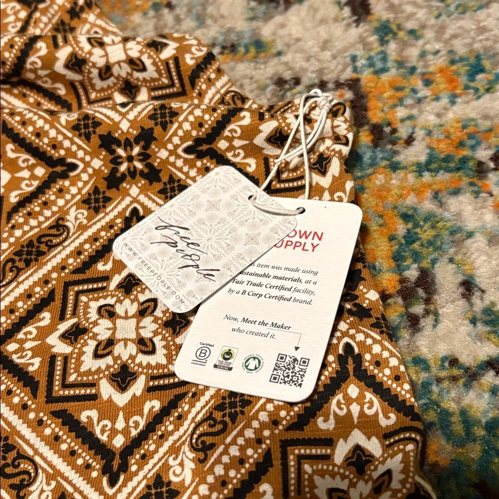 Free People •sold out•nwt